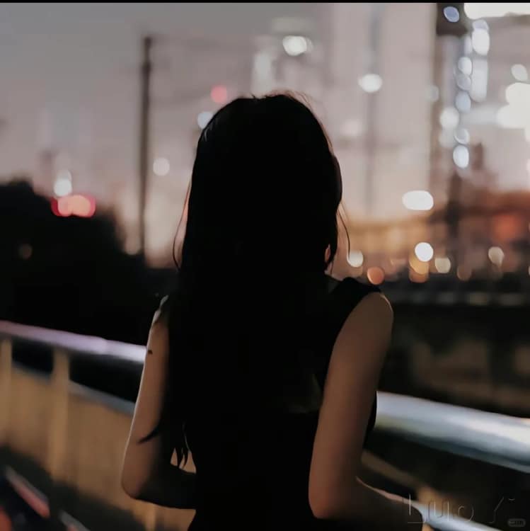 100张感性成熟女生头像推荐-适合成熟女性的个性感性头像合集