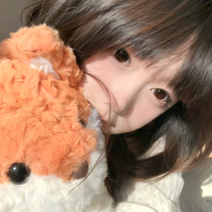 高级感头像女干净高清-高清干净的女性高级感头像推荐